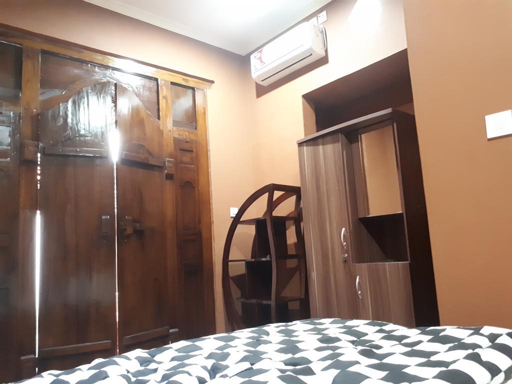 Indy House Hotell Ubud Eksteriør bilde